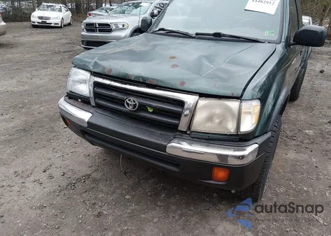 2000 Toyota Tacoma Prerunner из США, поврежденный, VIN 4TASM92N6YZ647130